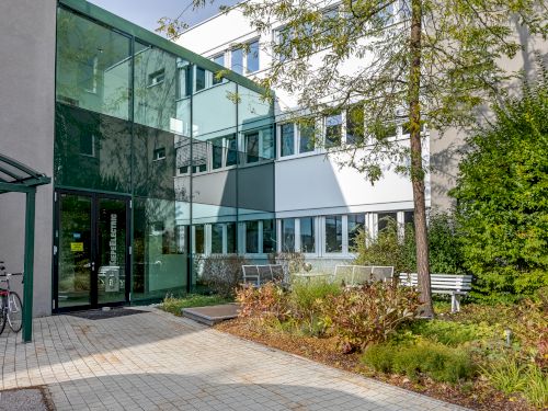 Modesta Real Estate sells former company headquarters on behalf of Kiepe Electric in 1210 Vienna